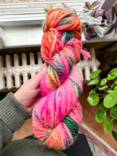 Load image into Gallery viewer, Bulky Weight - Merino Wool