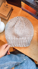 Load image into Gallery viewer, Chunky Beanie - Grey