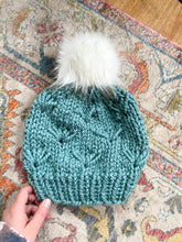 Load image into Gallery viewer, Chunky Daisy Beanie - Succulent