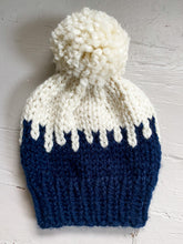 Load image into Gallery viewer, Chunky Beanie - Blue Drip