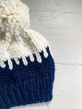 Load image into Gallery viewer, Chunky Beanie - Blue Drip