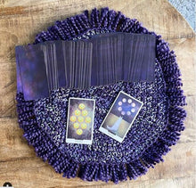 Load image into Gallery viewer, Tarot Readings