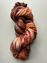 Load image into Gallery viewer, Super Bulky Weight - Andean Highland Wool
