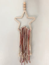 Load image into Gallery viewer, Wall Hanging - Shooting Star (cream)
