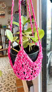 Plant Hanger - Pink (large)