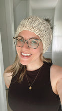 Load image into Gallery viewer, Chunky Daisy Beanie - Oatmeal
