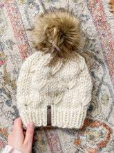 Load image into Gallery viewer, Chunky Daisy Beanie - Cream

